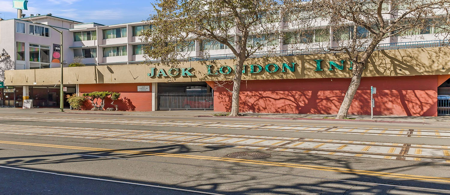 SEE WHAT JACK LONDON INN HAS TO OFFER 