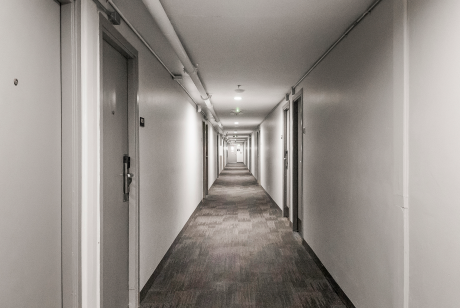 Jack London Inn - Hallway 
